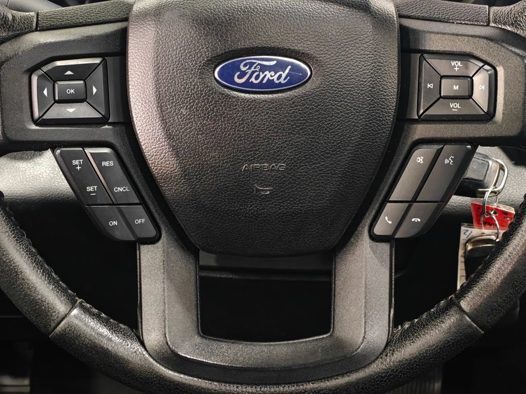 Used 2016 Ford F150 XLT w/ Equipment Group 302A Luxury AWD/4WD image 5