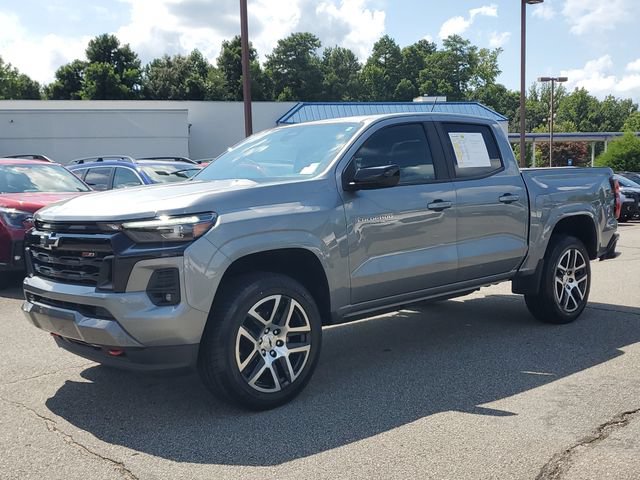 Used 2023 Chevrolet Colorado Z71 w/ Z71 Convenience Package 2 AWD/4WD video 3
