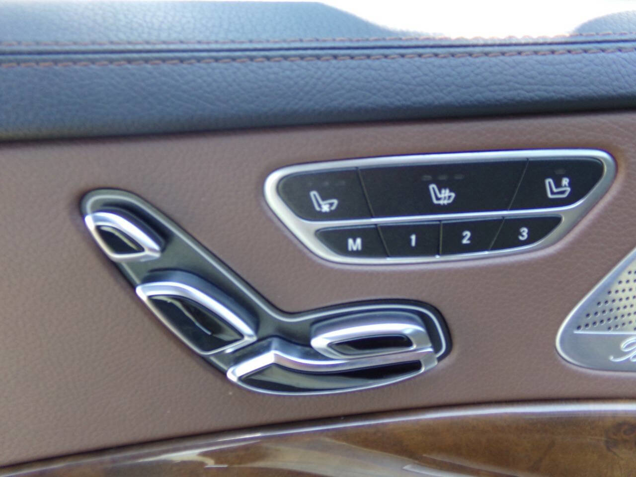 Used 2016 Mercedes-Benz S 550 4MATIC Sedan image 62