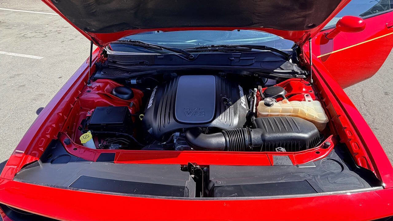 Used 2018 Dodge Challenger R/T Plus image 12