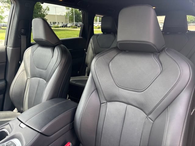 Used 2025 INFINITI QX60 Luxe w/ Black Edition AWD/4WD image 19