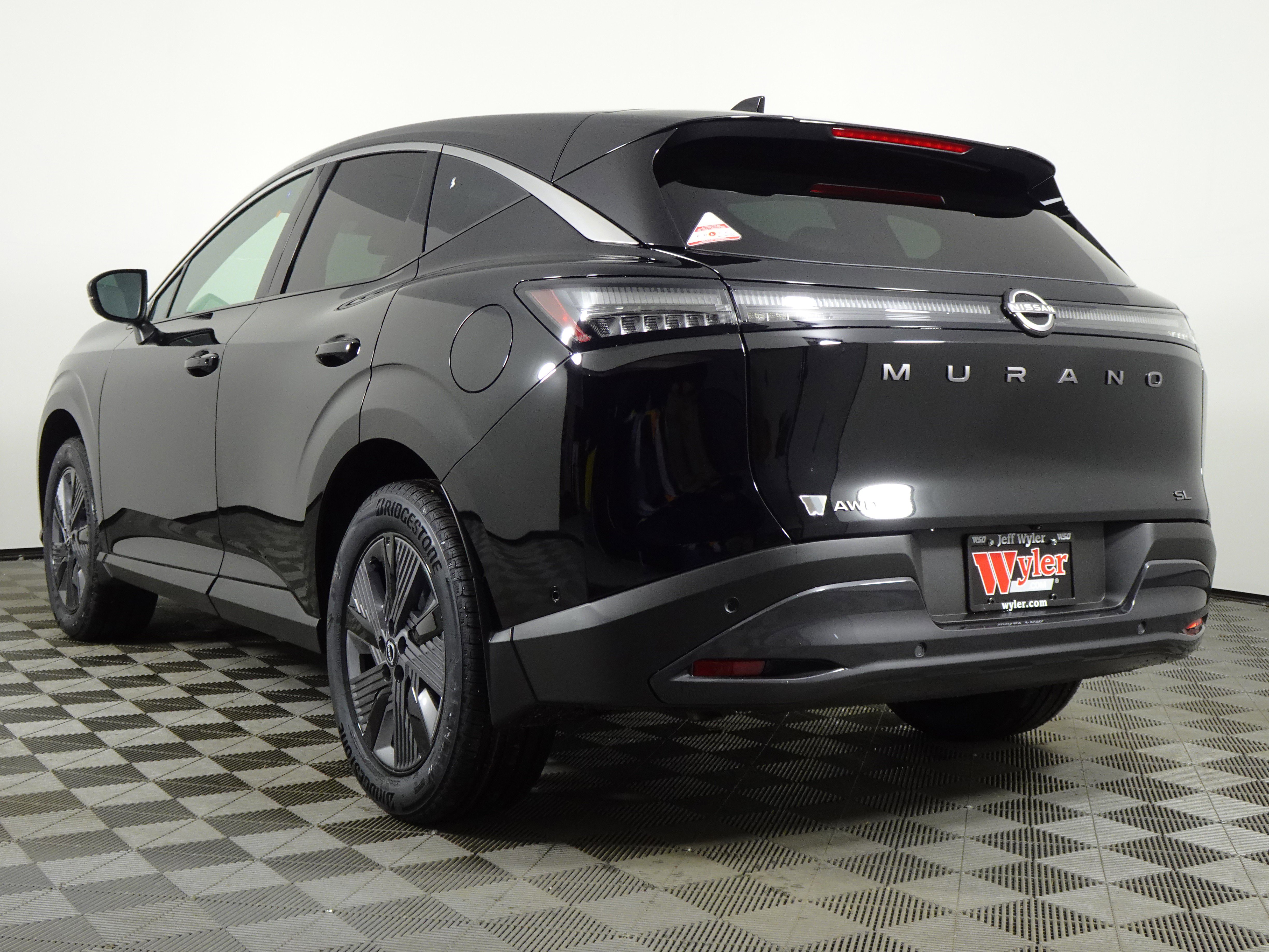 New 2025 Nissan Murano SL image 16