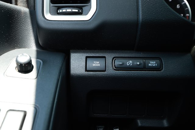 Used 2022 Nissan Frontier SV AWD/4WD image 15