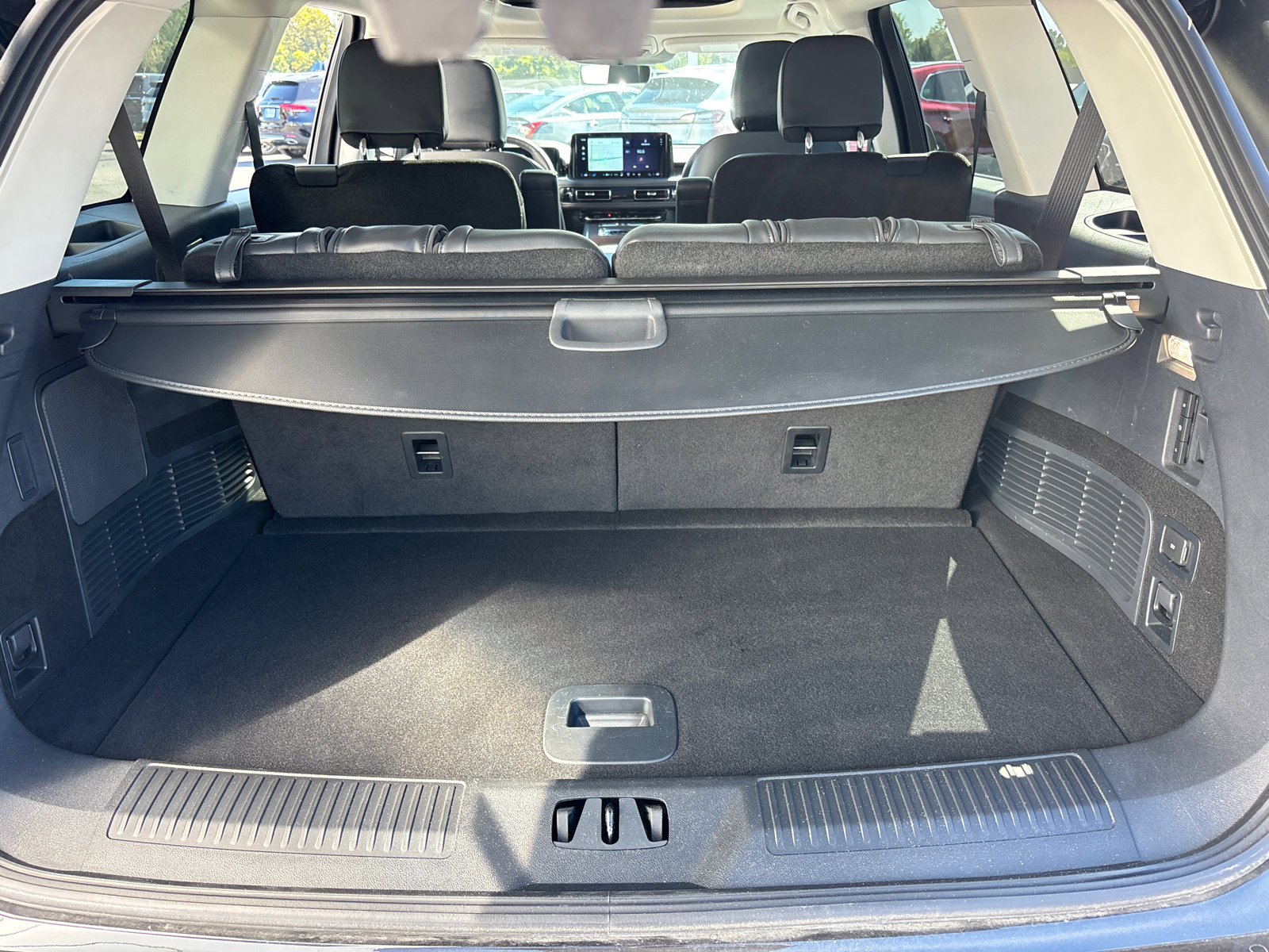 New 2025 Lincoln Aviator Reserve w/ Illumination Package image 9