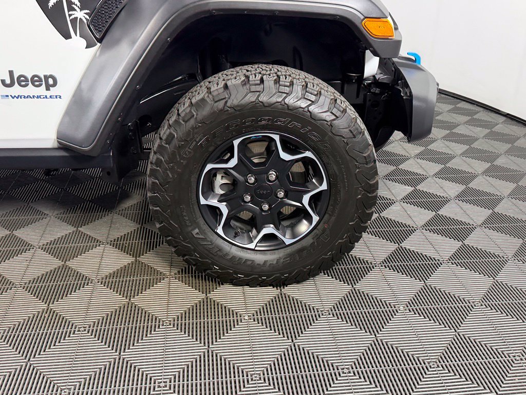 Used 2023 Jeep Wrangler Unlimited Rubicon 4xe AWD/4WD image 36