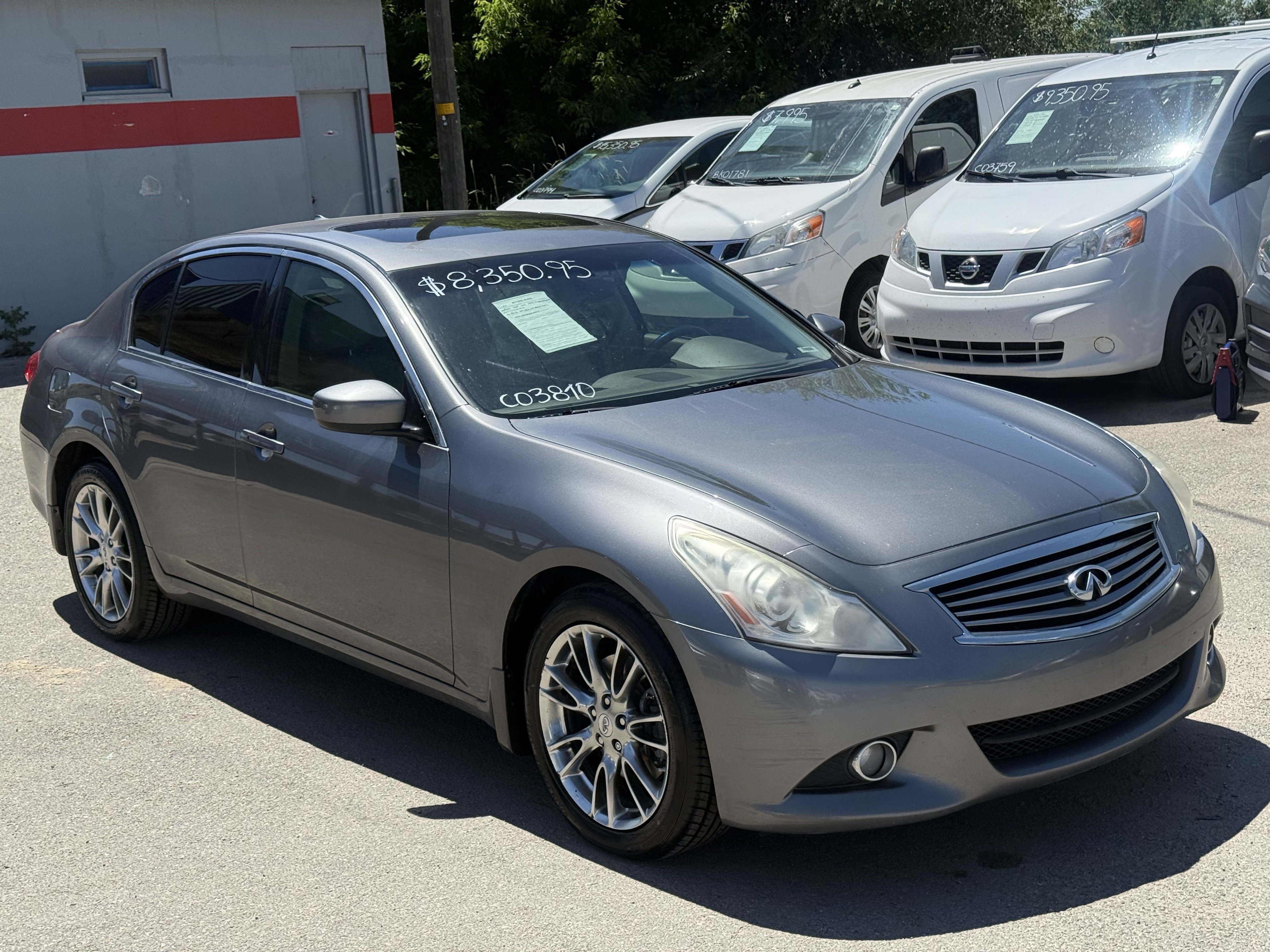 Used 2012 INFINITI G37 x Sedan w/ Premium Pkg AWD/4WD image 2