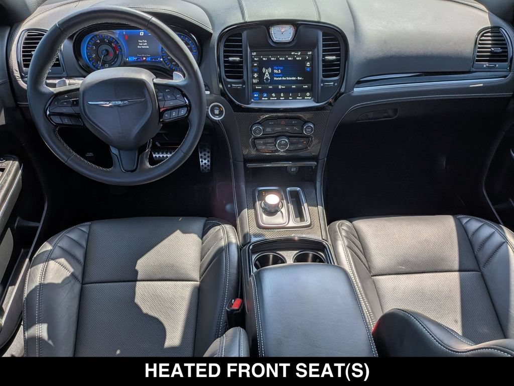 Used 2023 Chrysler 300 C RWD image 25