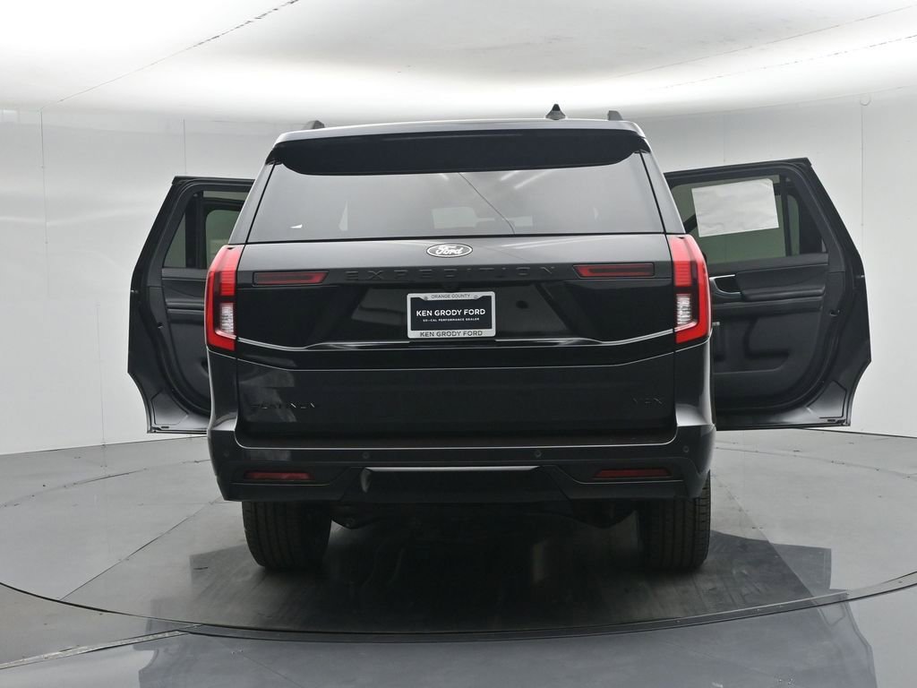 New 2026 Ford Expedition Max Platinum AWD/4WD image 36