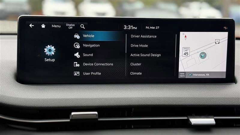 Used 2024 Genesis GV70 2.5T w/ Advanced Package image 43