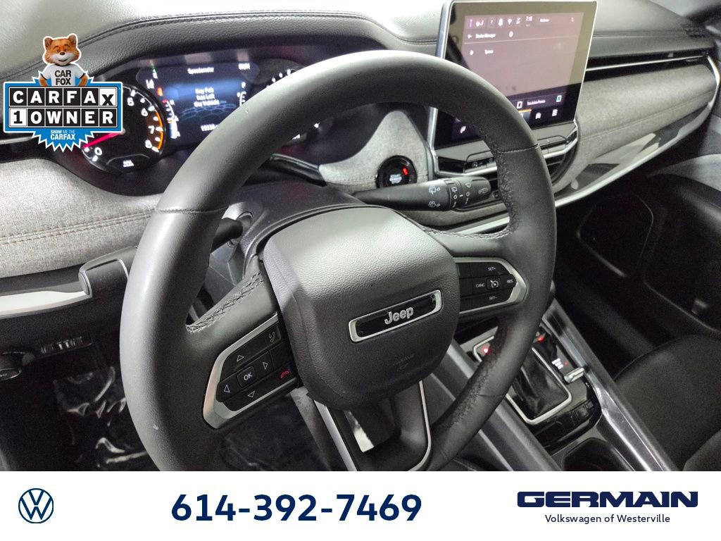 Used 2024 Jeep Compass Latitude w/ Sun and Sound Group image 14