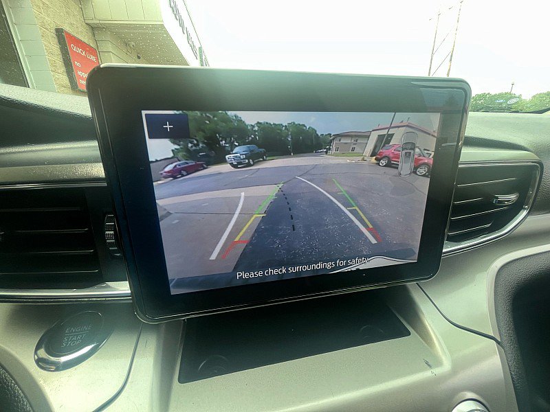 Used 2022 Ford Explorer XLT AWD/4WD image 31