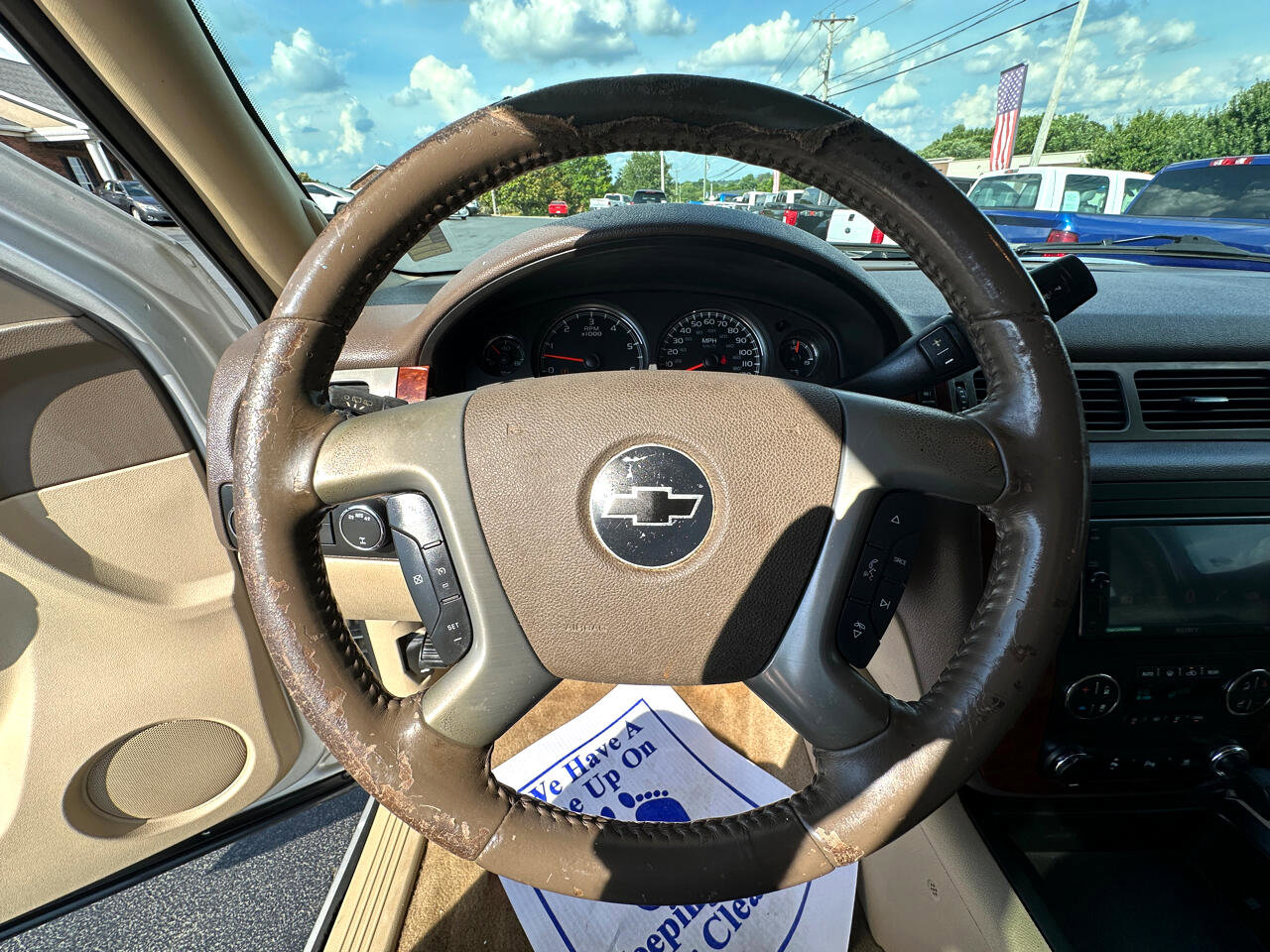 Used 2010 Chevrolet Tahoe LT image 12