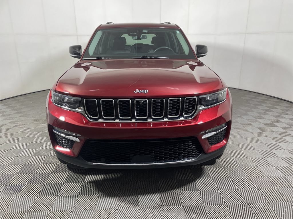Used 2022 Jeep Grand Cherokee Limited 4xe w/ Luxury Tech Group II AWD/4WD image 3