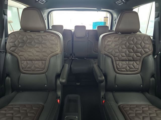 New 2026 Nissan Armada Platinum Reserve image 42