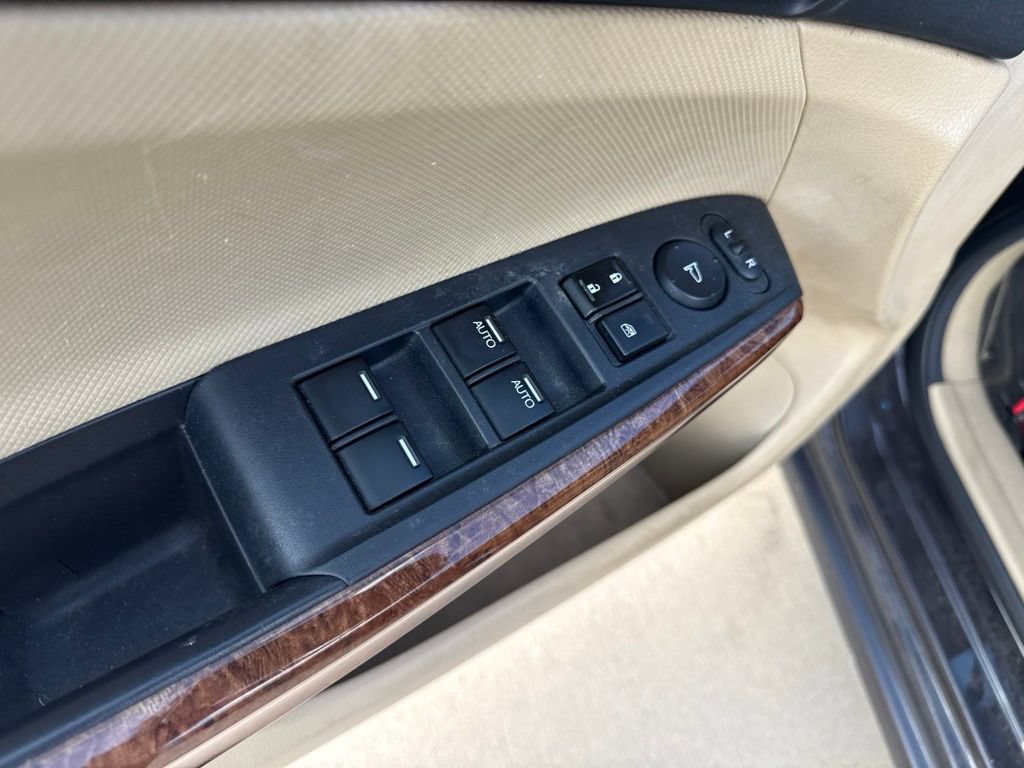 Used 2011 Honda Accord EX image 14