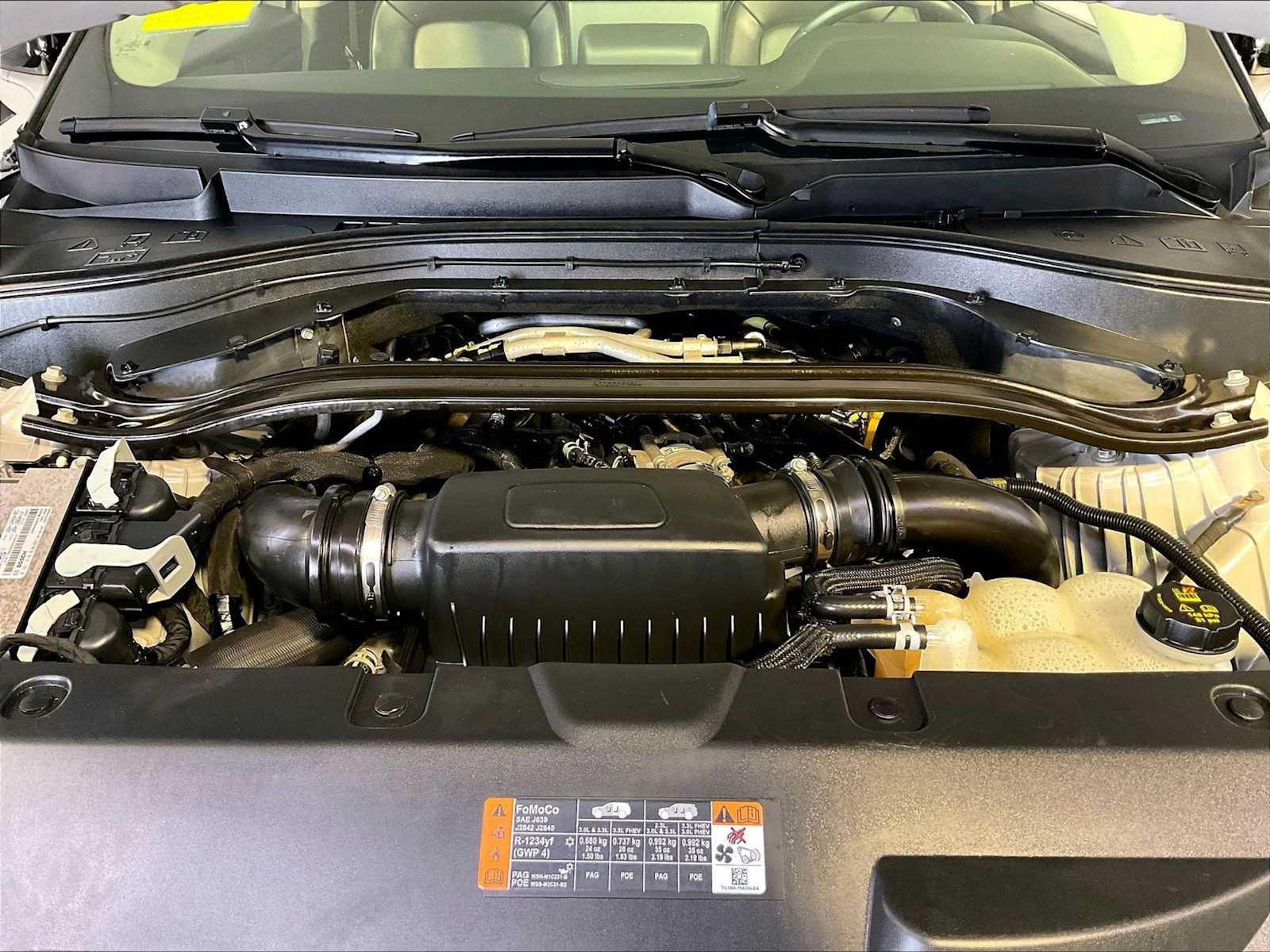 Used 2021 Lincoln Aviator AWD image 32