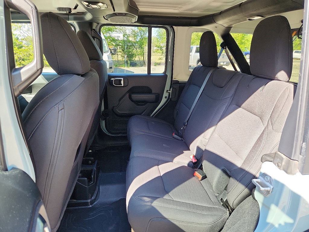 Used 2023 Jeep Wrangler Sport S image 20