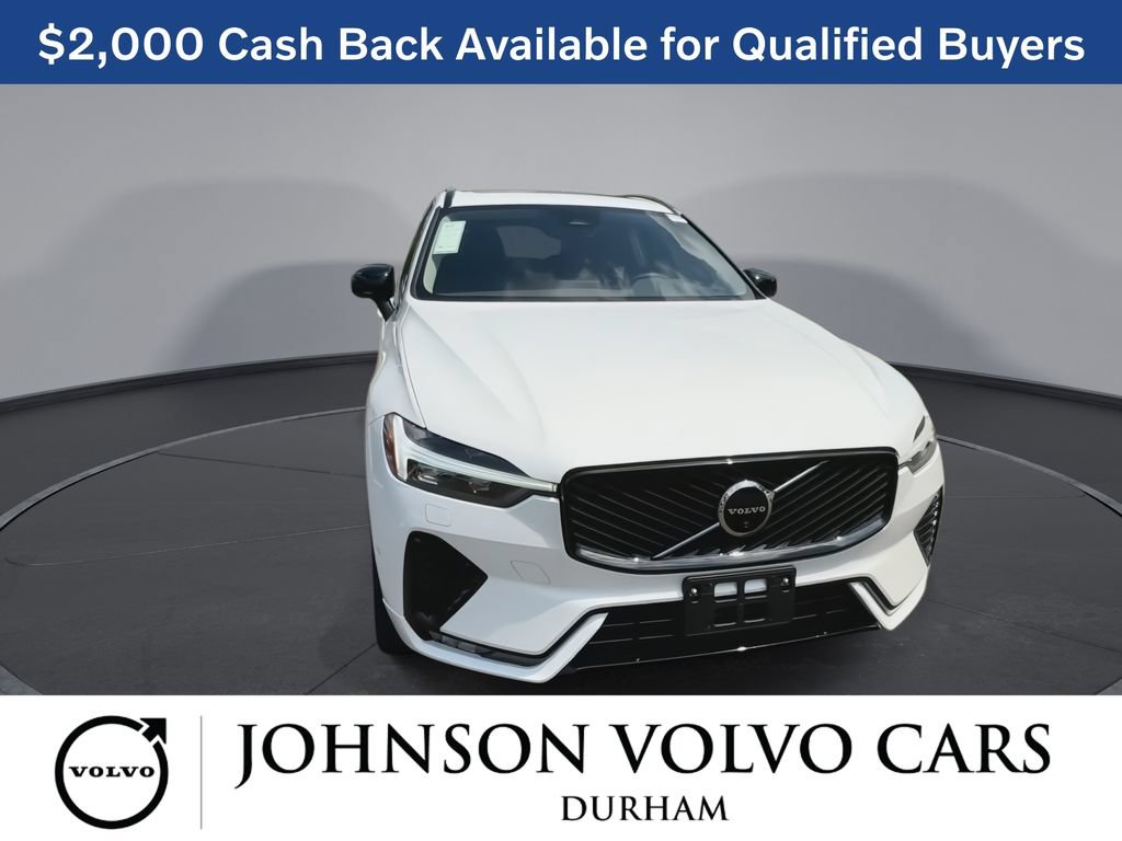 New 2026 Volvo XC60 B5 Plus w/ Climate Package AWD/4WD image 3