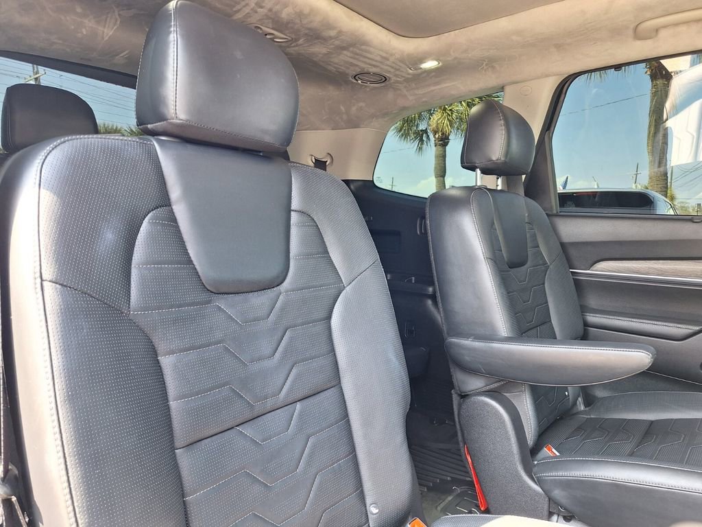 Used 2022 Kia Telluride SX w/ SX Prestige Package image 32