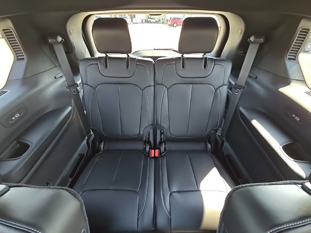 New 2025 Jeep Grand Cherokee L Limited w/ Luxury Tech Group II image 21