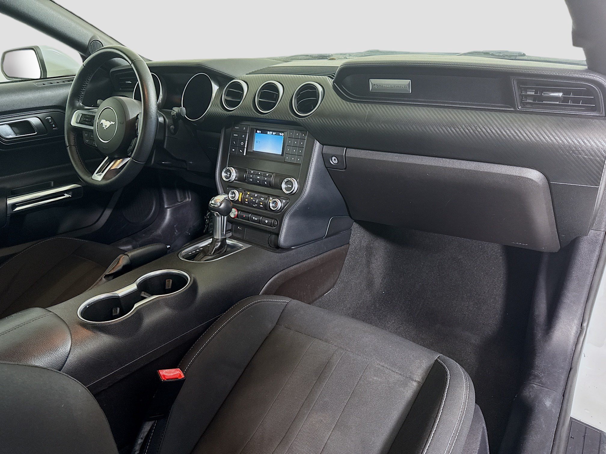 Used 2019 Ford Mustang Coupe RWD image 28