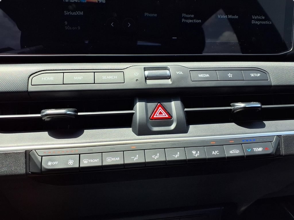 Used 2025 Kia K4 FWD image 8