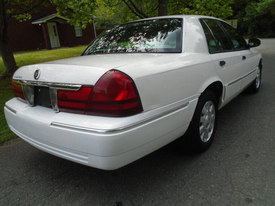 Used 2003 Mercury Grand Marquis LS RWD image 5