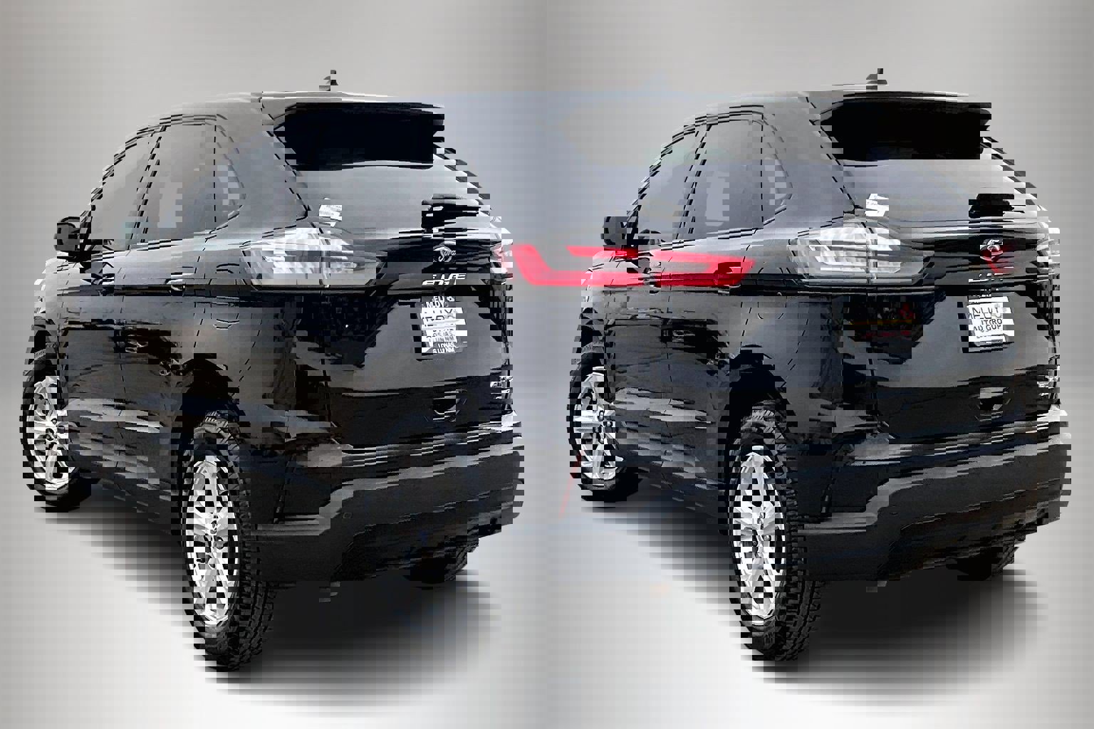 Used 2022 Ford Edge SE image 4