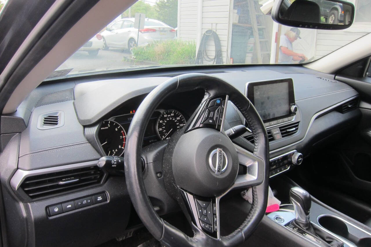 Used 2019 Nissan Altima 2.5 SV image 10