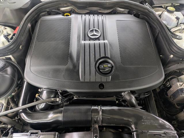 Used 2014 Mercedes-Benz E 250 BlueTEC Sedan image 23