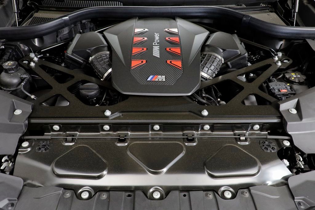 New 2025 BMW X5 M Competition w/ Executive Package image 26