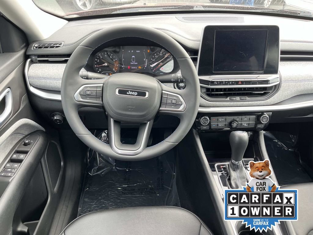 Used 2022 Jeep Compass Latitude image 12