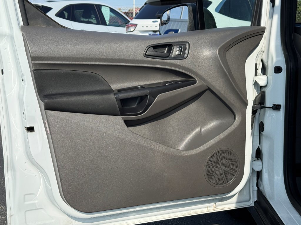 Used 2020 Ford Transit Connect XL FWD image 15