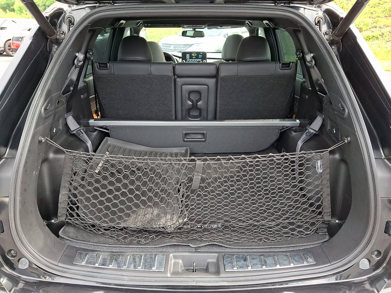 Used 2023 Mitsubishi Outlander SEL 40th Anniversary AWD/4WD image 28