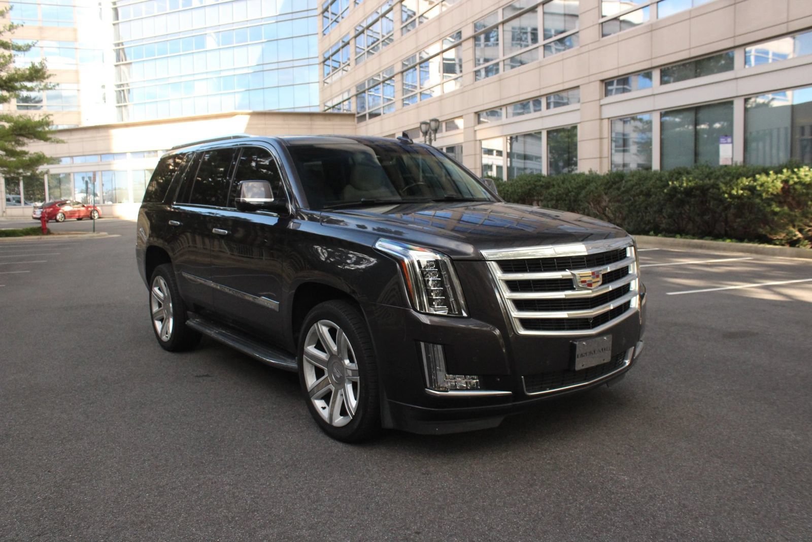 Used 2016 Cadillac Escalade Luxury