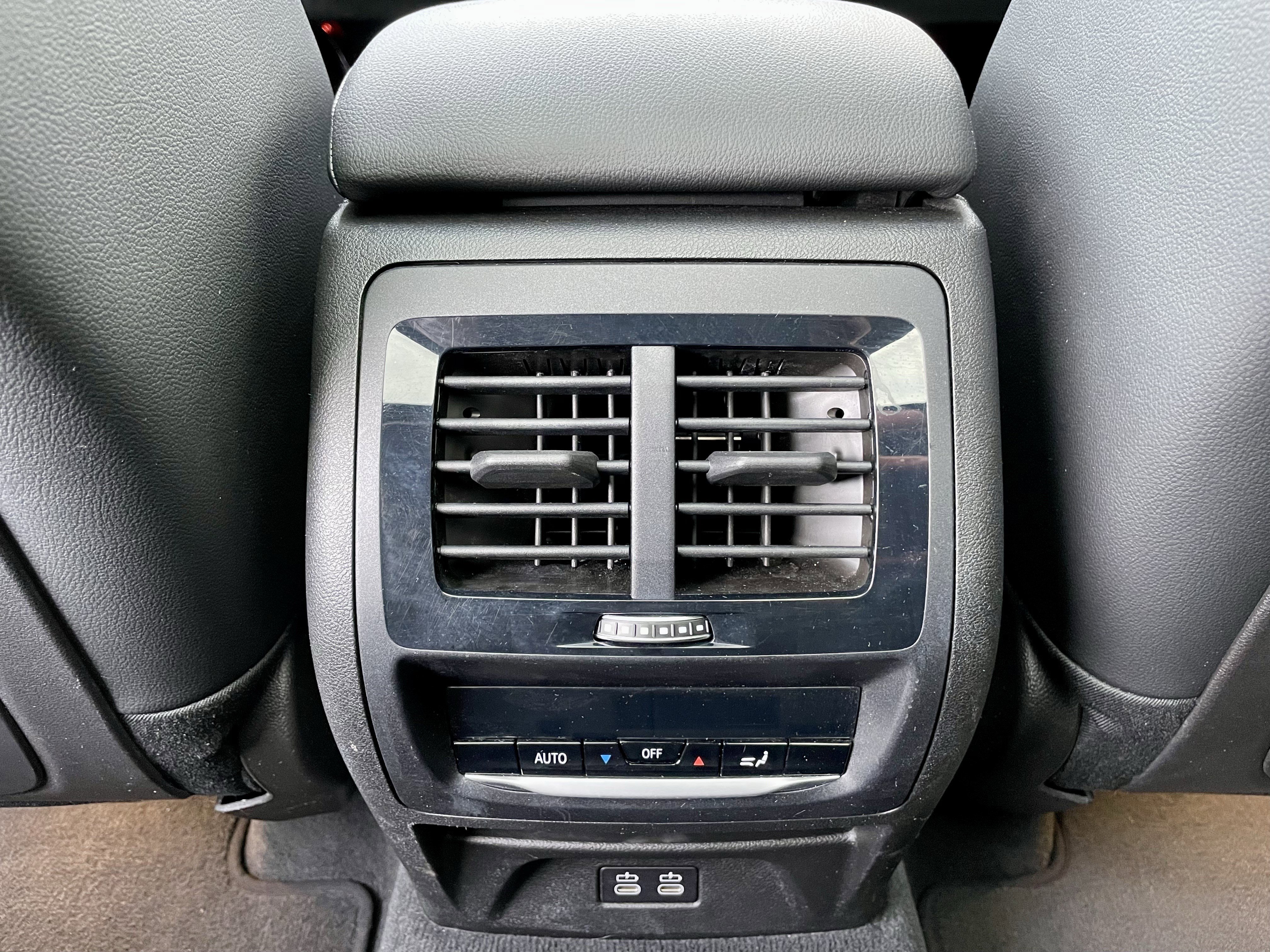 Used 2023 BMW X3 xDrive30i w/ Premium Package image 26