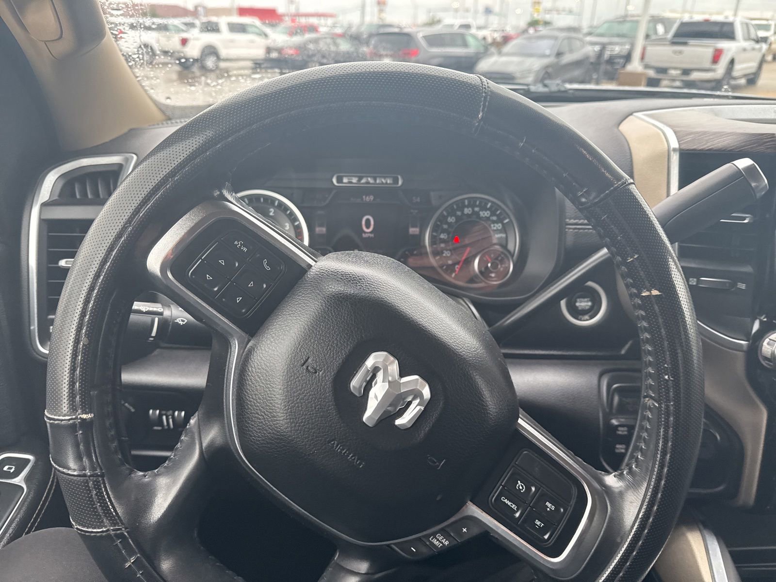 Used 2020 RAM 3500 Laramie AWD/4WD image 13