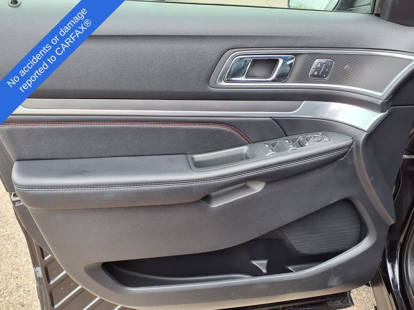 Used 2018 Ford Explorer Sport w/ Equipment Group 401A AWD/4WD image 14