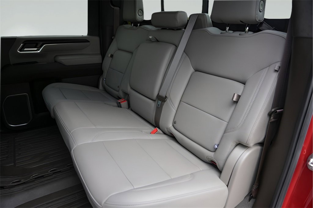 Used 2024 GMC Sierra 3500 SLT w/ SLT Premium Package image 25