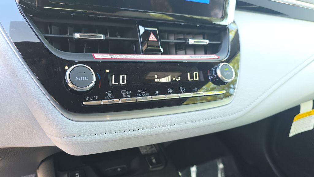 Used 2025 Toyota Corolla XSE image 23