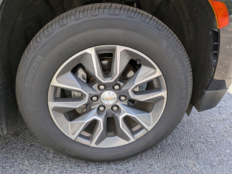 Used 2023 Chevrolet Suburban LS image 10