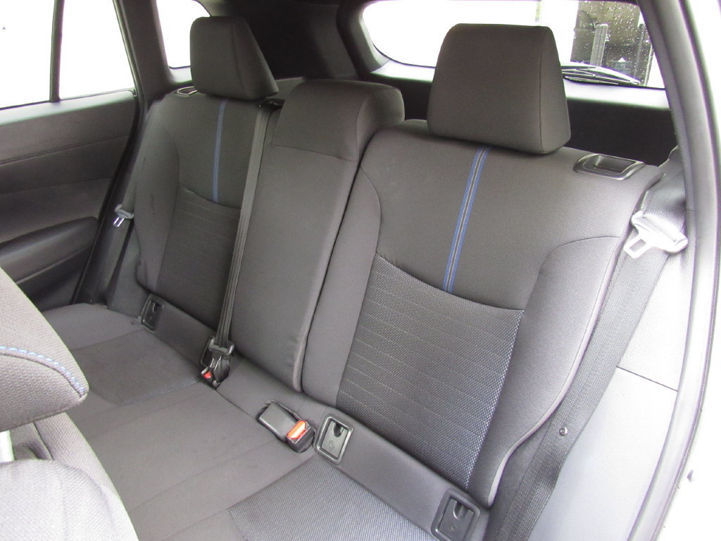 Certified 2025 Toyota Corolla Cross AWD Hybrid w/ Moonroof Package image 15