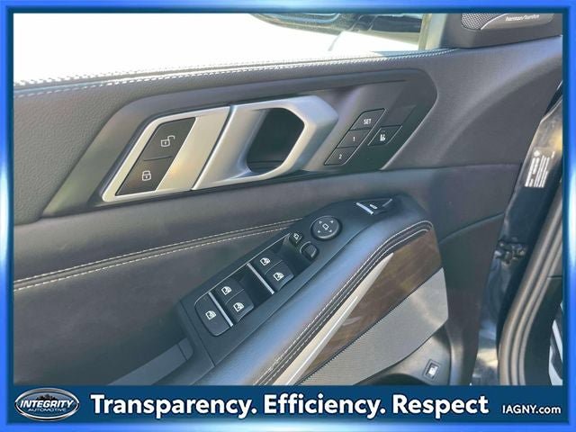 Used 2021 BMW X5 xDrive45e w/ M Sport Package image 19