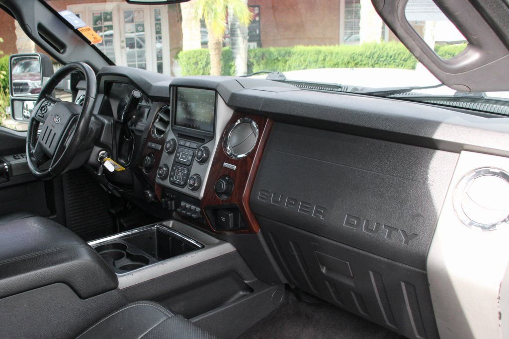 Used 2016 Ford F250 Lariat w/ Lariat Ultimate Package image 38