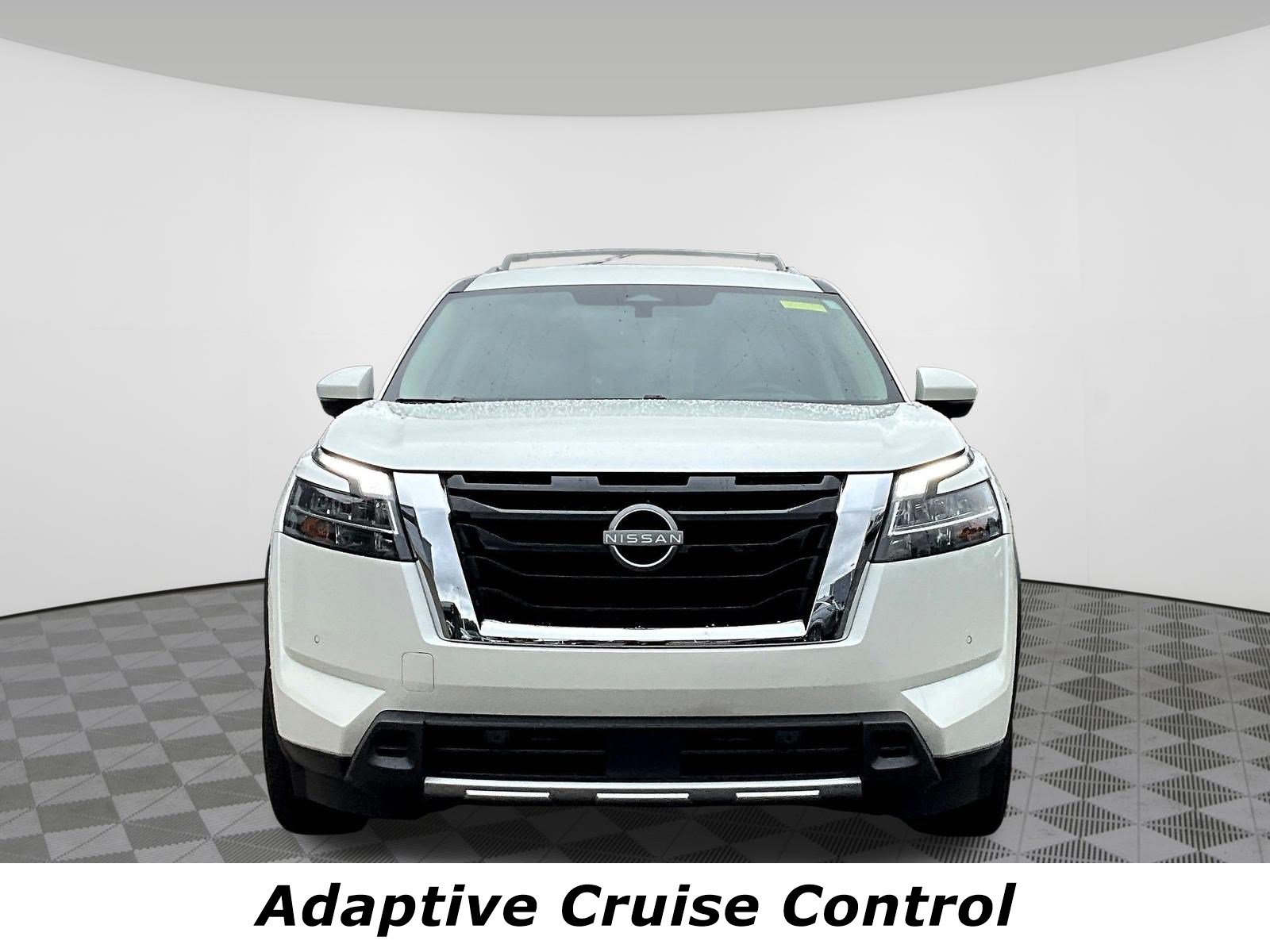 Certified 2024 Nissan Pathfinder SL AWD/4WD image 2