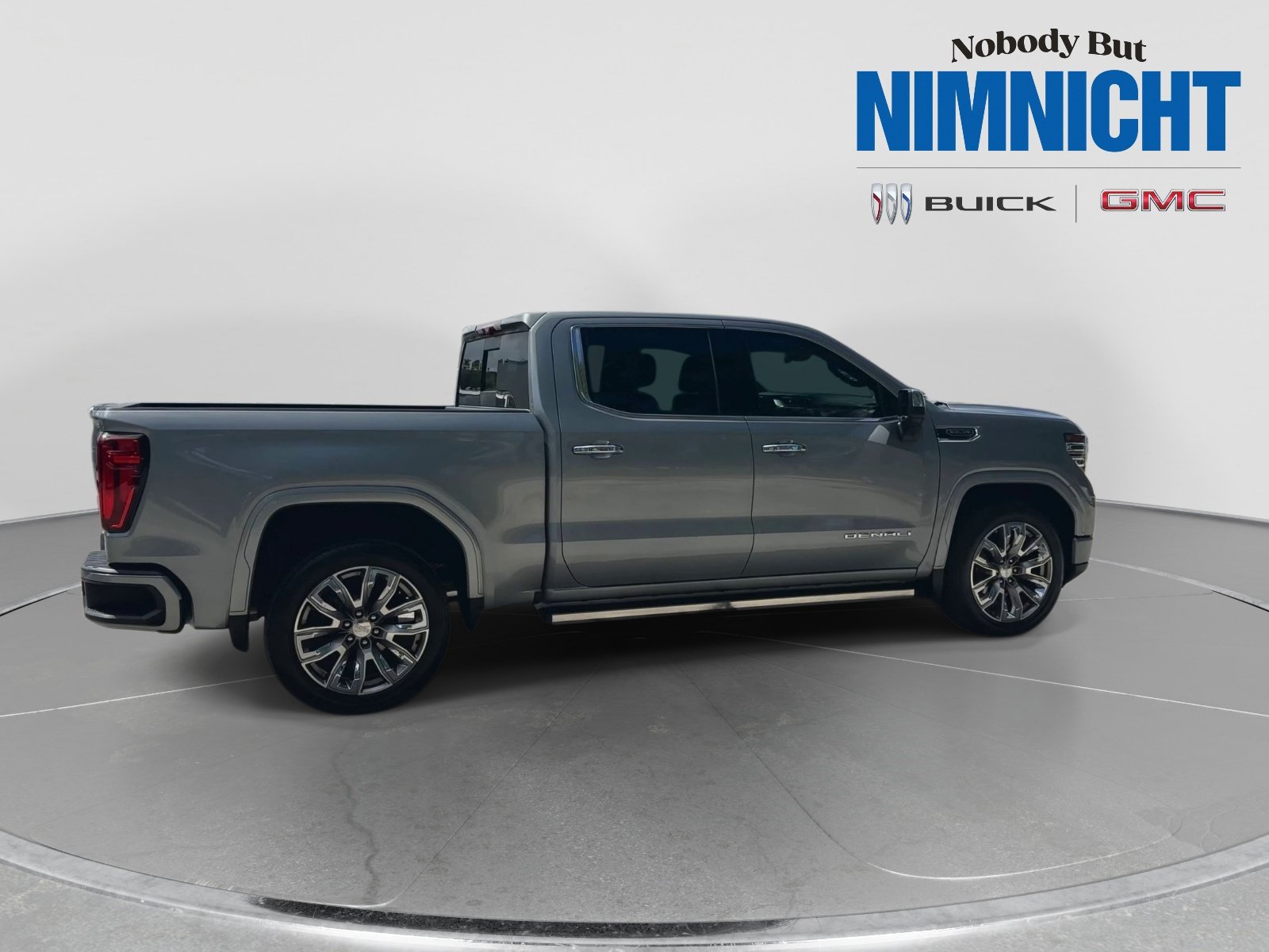 Certified 2023 GMC Sierra 1500 Denali w/ Denali Reserve Package AWD/4WD image 8