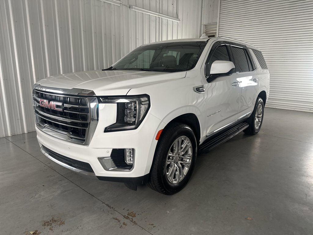 Used 2021 GMC Yukon SLT image 1