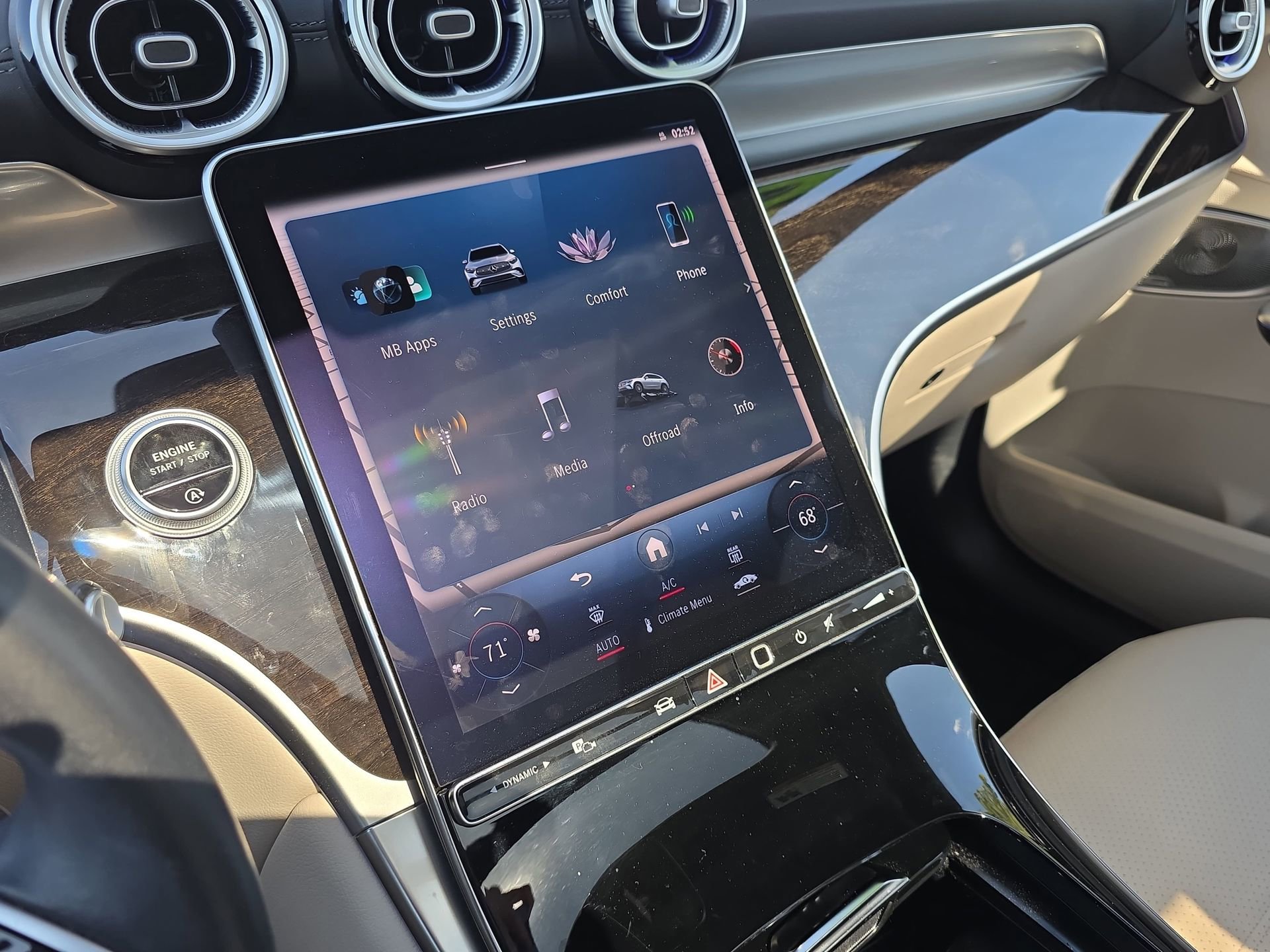 Used 2023 Mercedes-Benz GLC 300 4MATIC image 20