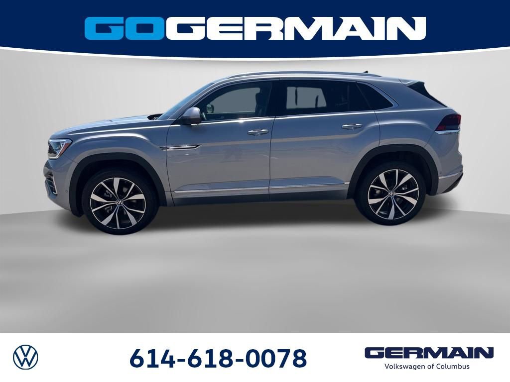 Used 2025 Volkswagen Atlas Cross Sport SEL Premium R-Line AWD/4WD image 4