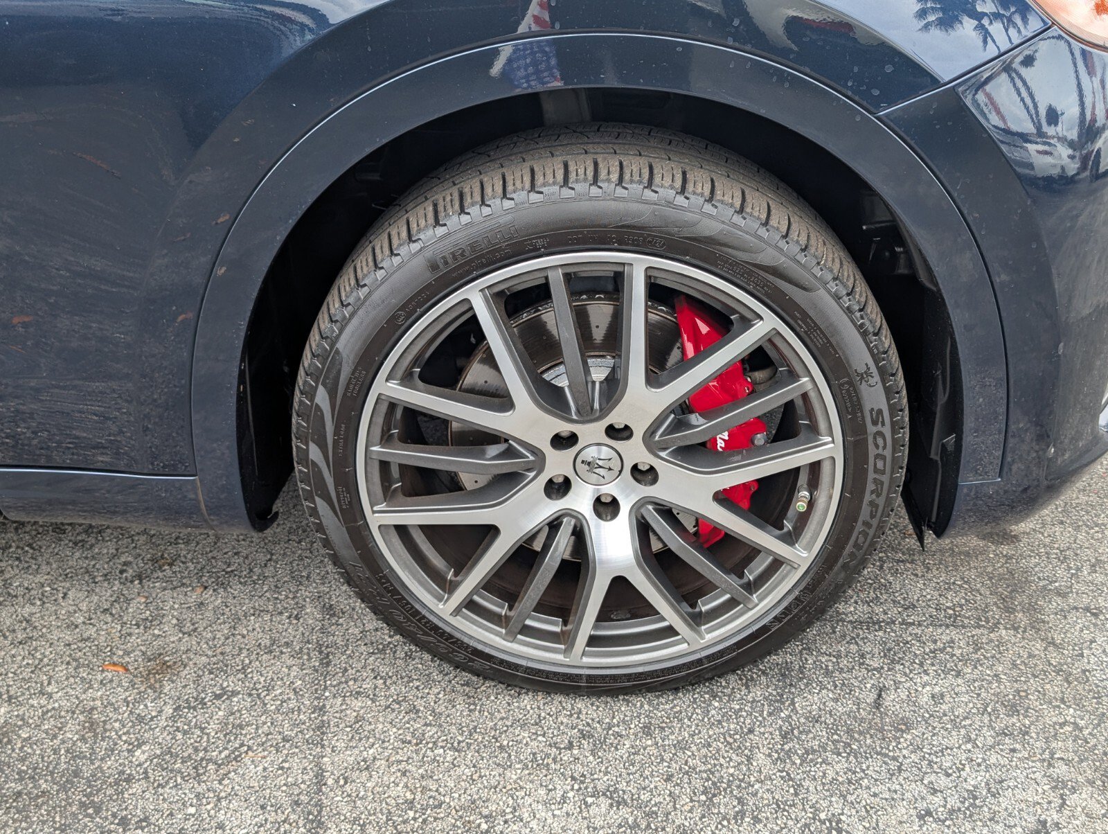 Used 2022 Maserati Levante Modena image 18